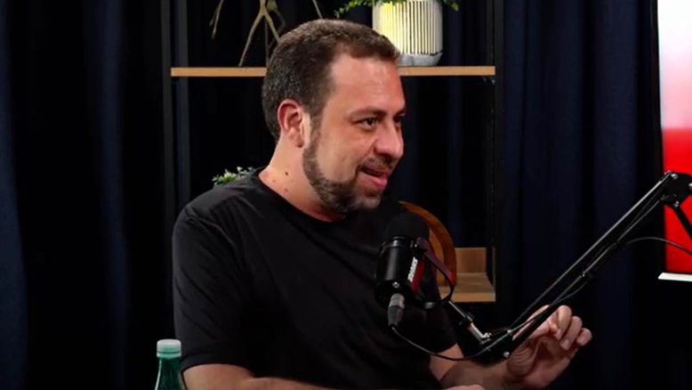 ‘É natural que seja do PT’, afirma Guilherme Boulos sobre vice para eleição de 2024