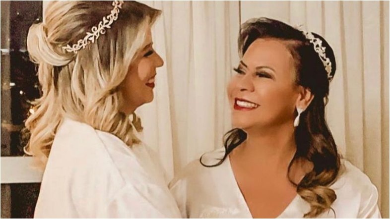 Mãe de Marília Mendonça, dona Ruth sofre acidente de carro em São Paulo