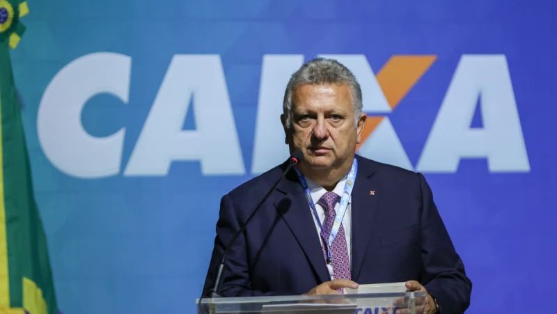 Novo presidente da Caixa, o paraibano Carlos Antônio Vieira