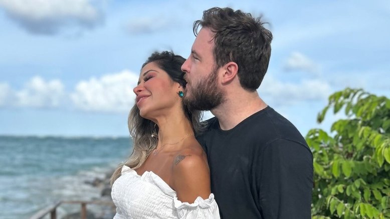Thiago Nigro compartilha post ao lado de Maíra Cardi nas redes sociais