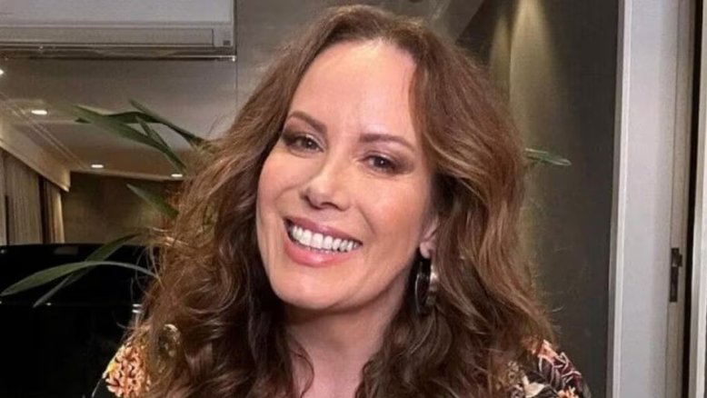 Recontratada pelo SBT: relembre trajetória de Regina Volpato na emissora de Silvio Santos