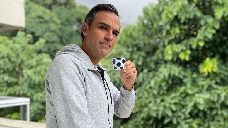 'O fim da homofobia é uma via de mão única que não tem volta', defende Tadeu Schmidt