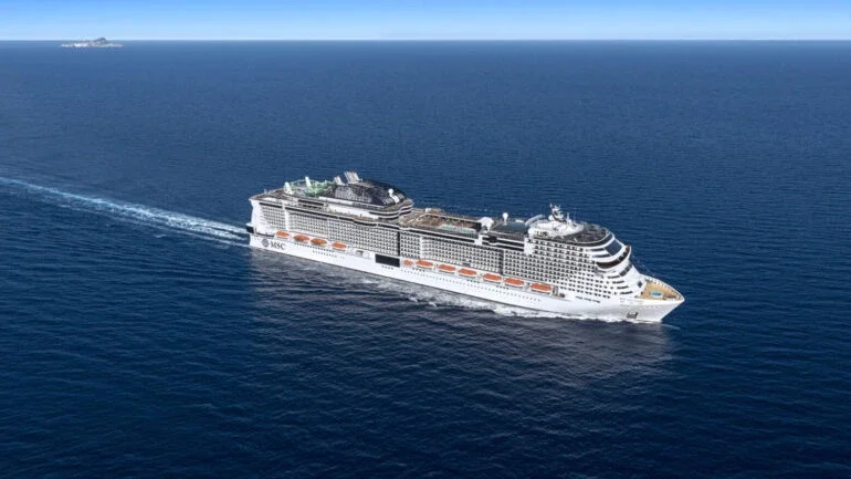 MSC Grandiosa é o maior navio na história a navegar pelo litoral do Brasil
