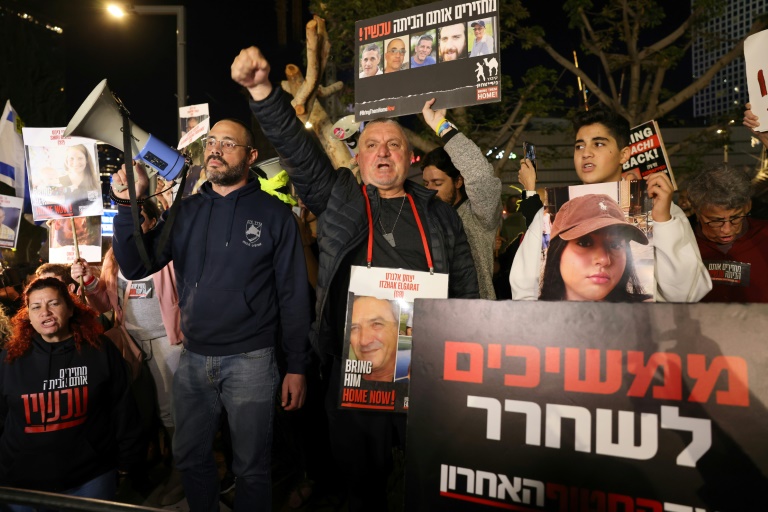 Em Paris, Israel e mediadores concordam com o esboço do acordo de reféns