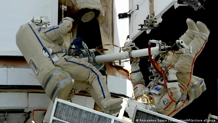 Rússia e EUA: agências espaciais estendem parceria até 2025