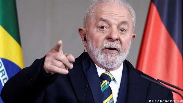 Lula dá alerta a Putin sobre riscos de ir a G20 no Brasil