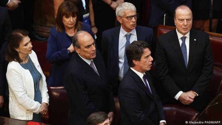 Quem são os ministros de Javier Milei na Argentina