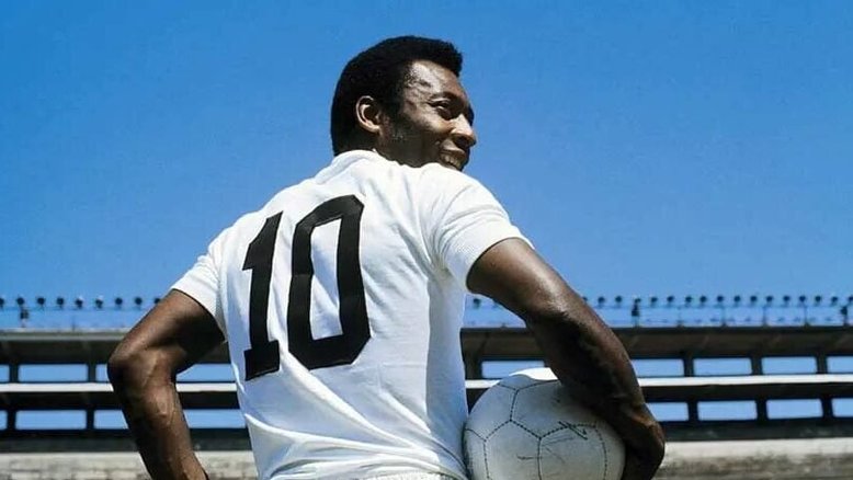 Herdeiros de Pelé concordam com termos de testamento e fazem DNA para verificar nova filha