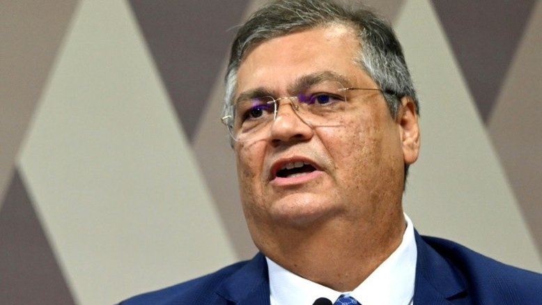 Senado aprova Flávio Dino para o STF
