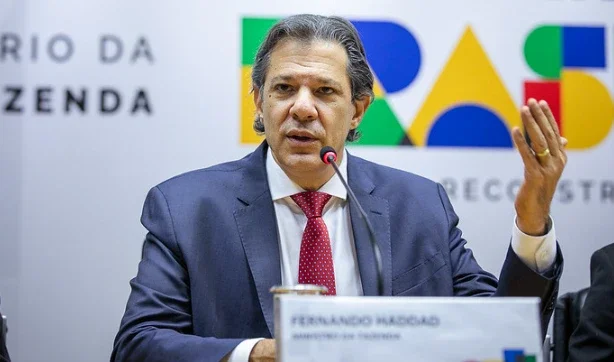 Haddad: Pedido dos líderes é para enviar PL da tributária na quarta-feira