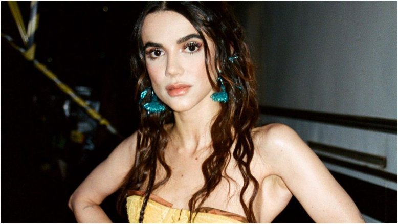 Jornalista da Globo detona Manu Gavassi após críticas da cantora à indústria da música