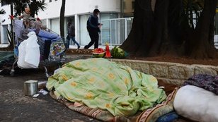 População de rua no Brasil cresceu 10 vezes na última década e passa dos 227 mil, diz Ipea