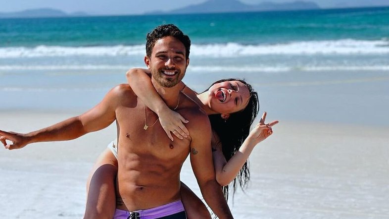 André Luiz Frambach celebra aniversário de 23 anos de Larissa Manoela