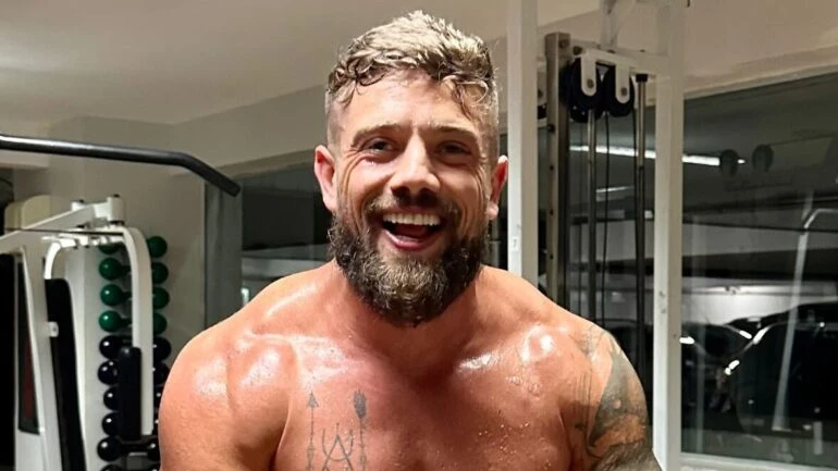 Vídeo: Rafael Cardoso surpreende com físico musculoso