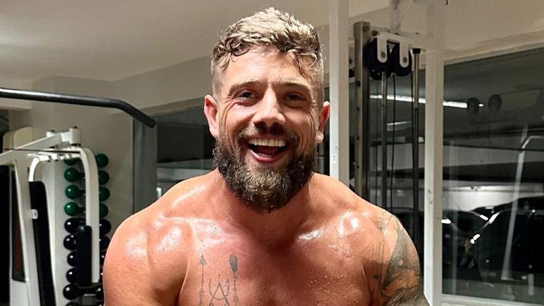 Vídeo: Rafael Cardoso surpreende com físico musculoso