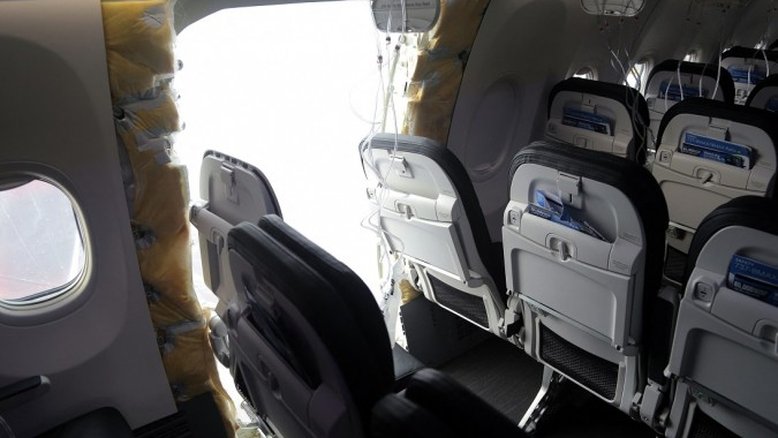 United Airlines diz que encontrou parafusos soltos nos painéis de seus 737 MAX