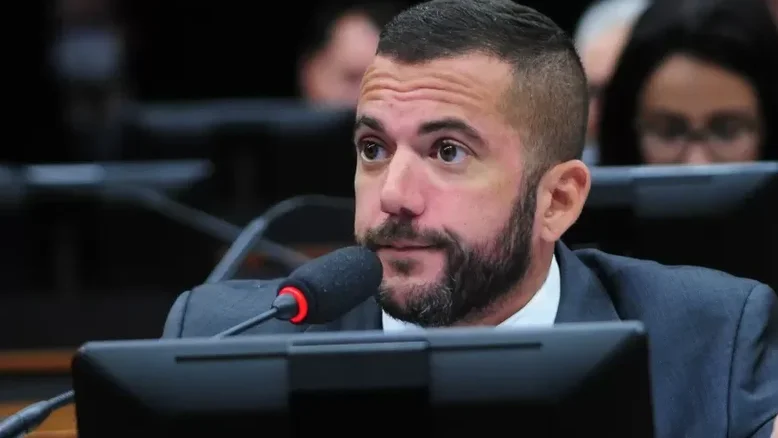 ‘Nunca apoiei qualquer tipo de ato’, diz deputado do PL alvo de operação da PF