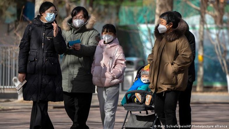 População da China cai pelo segundo ano seguido