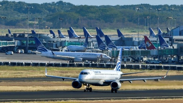 Conheça as rotas de voos que sofrem as piores turbulências do mundo
