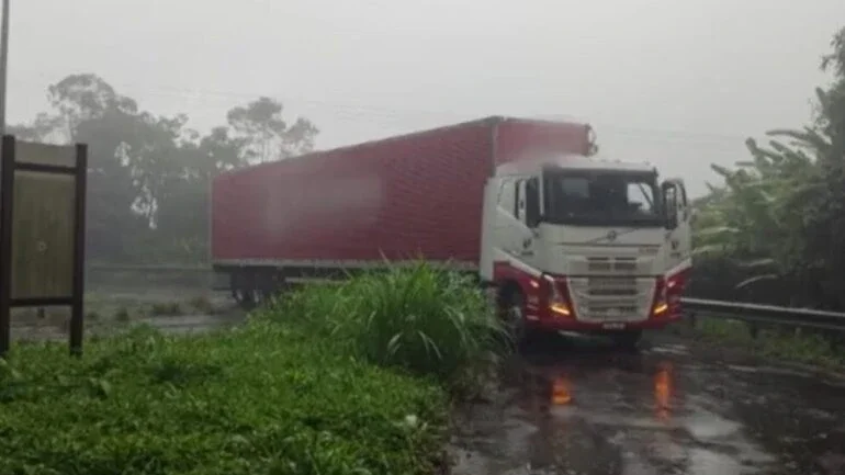 Mega-assalto na Anchieta em SP tem 17 presos e três mortos