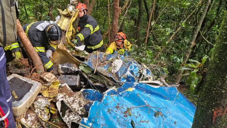 Queda foi registrada na área de mata entre Ribeirão Pires e Rio Grande da Serra