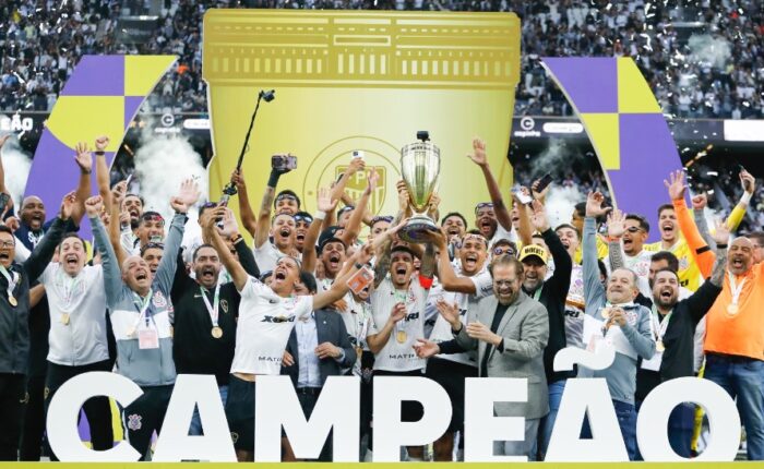 Corinthians bate Cruzeiro com golaço no fim e conquista o 11º título da Copinha