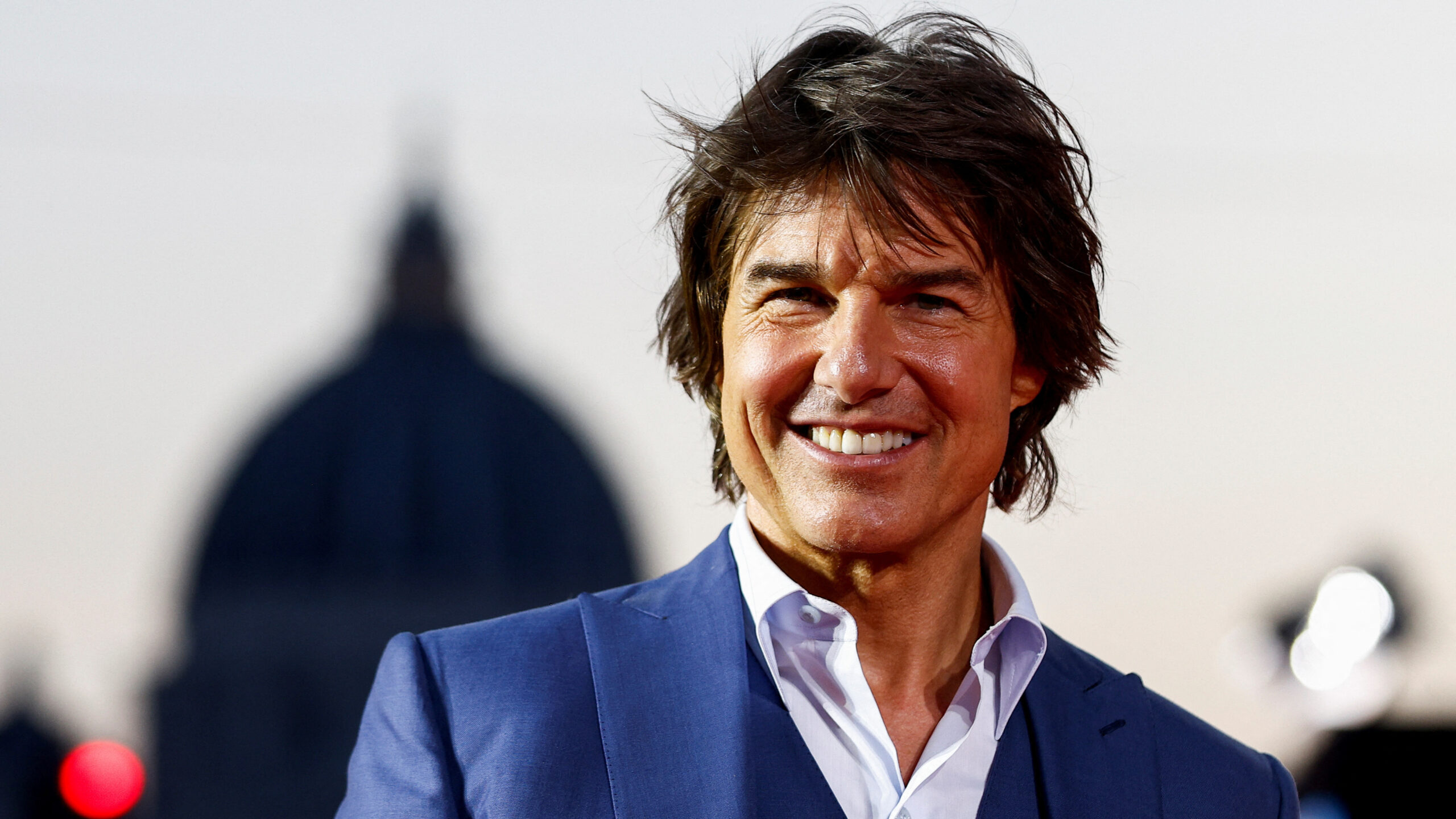Warner Bros Discovery fecha acordo para produção de filmes com Tom Cruise