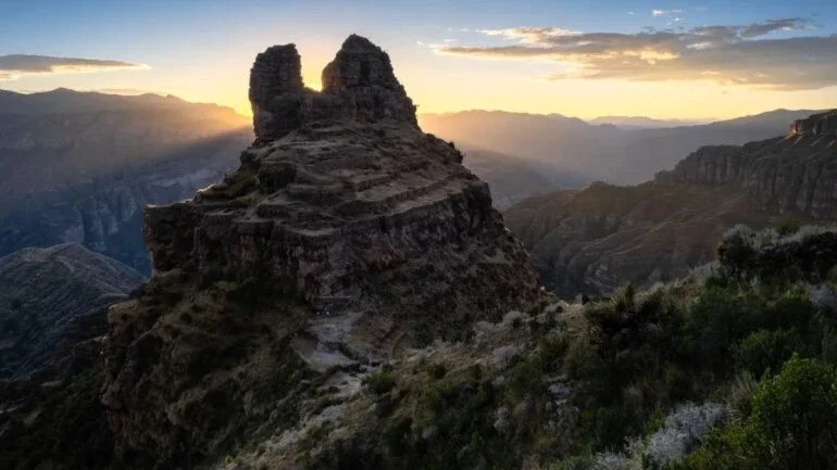 Waqra Pukara, um sítio arqueológico no Peru