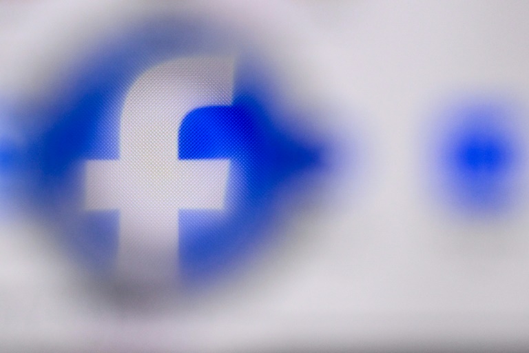 Senacon determina que Facebook remova anúncios ilícitos sobre RS