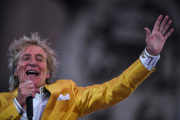 Rod Stewart vende catálogo musical por cerca de US$ 100 milhões, segundo WSJ