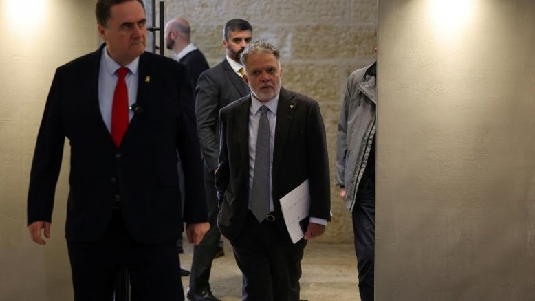 Embaixador do Brasil em Israel retorna hoje a Brasília após convocação de Lula