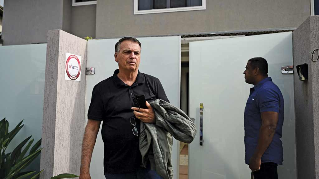 Bolsonaro prepara a própria morte política