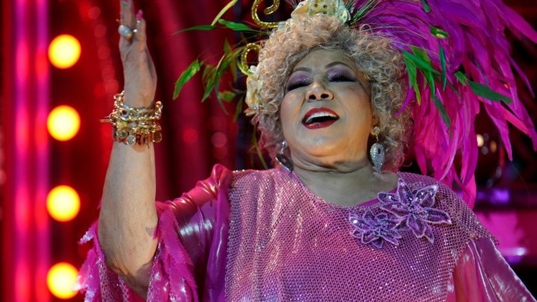 A cantora Alcione