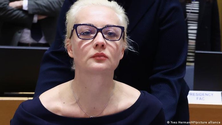 Viúva de Navalny vira novo pesadelo para Putin