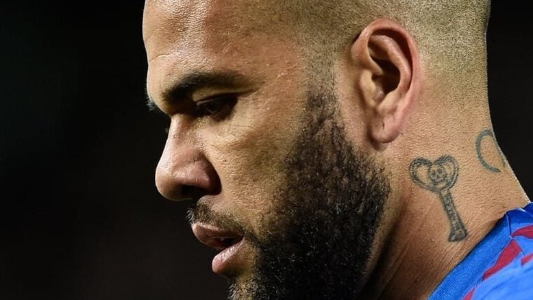 Sentença de Daniel Alves repercute na imprensa mundial