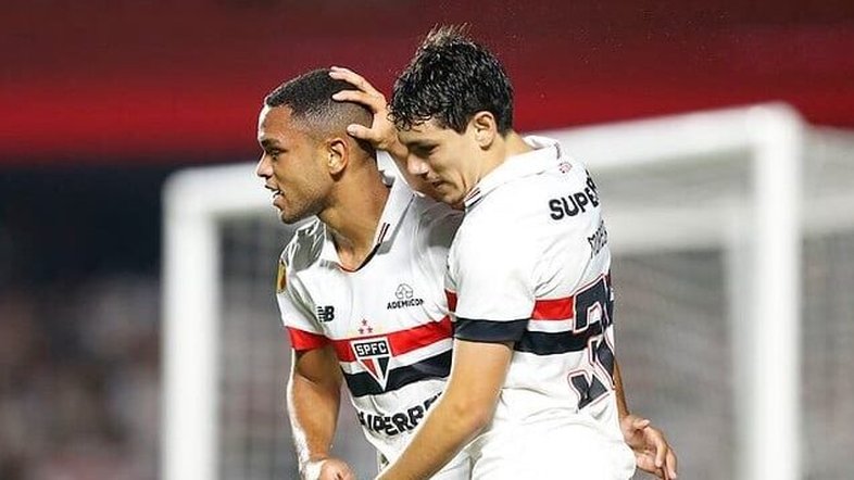São Paulo e Santos se encontram em clássico que vale a liderança geral do Paulistão