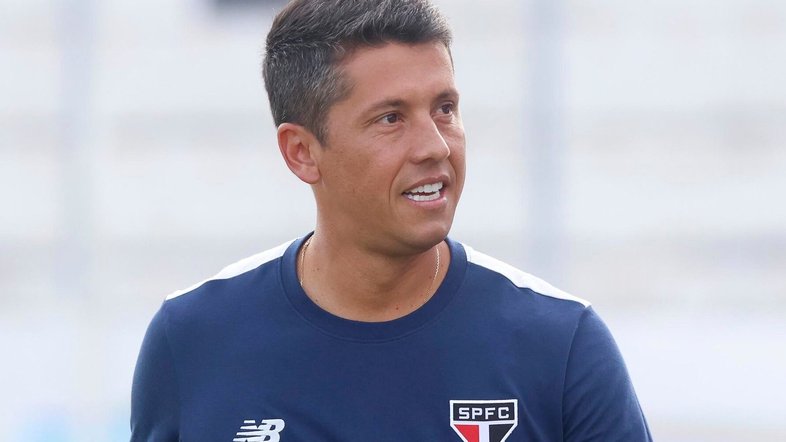 Com Carpini pressionado, São Paulo volta ao MorumBis em busca de 1ª vitória na Libertadores