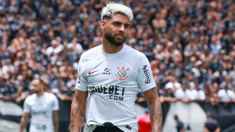 Yuri Alberto diz ter buscado ajuda psicológica após ter sido chamado de burro por Mano Menezes