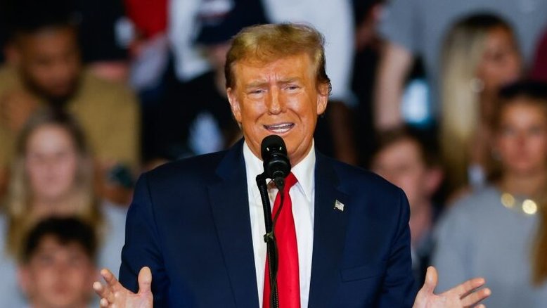 Trump afirma que 'encorajaria' Rússia a atacar quem deve à Otan