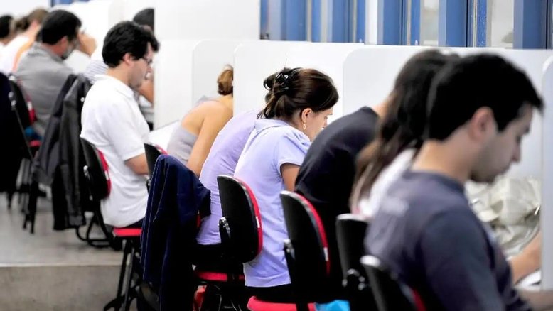 'Enem dos concursos': prazo para pagar taxa termina nesta sexta; veja como fazer