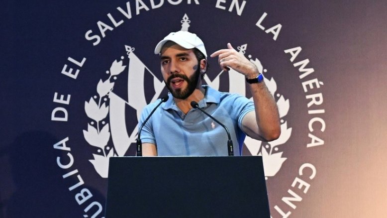 O presidente salvadorenho, Nayib Bukele, em San Salvador | AFP