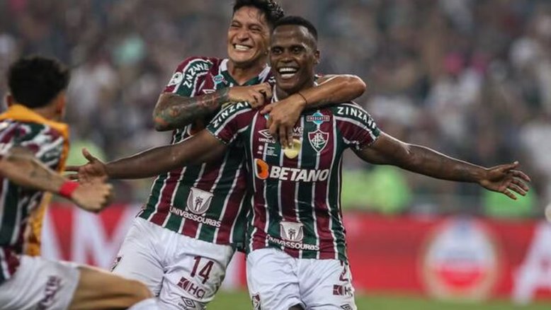 Fluminense derrota a LDU e conquista a Recopa Sul-Americana