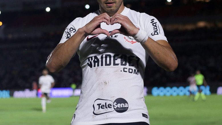 Corinthians passa por cima do Botafogo com brilho de Romero e Wesley e arranca no Paulistão