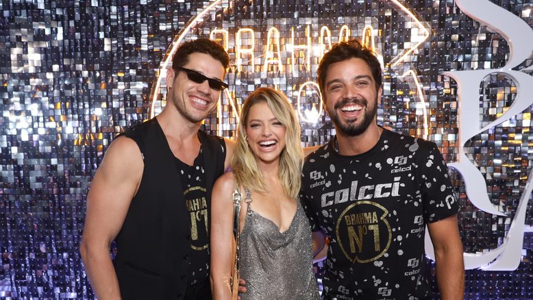 Jose Loreto, Agatha Moreira e Rodrigo Simas