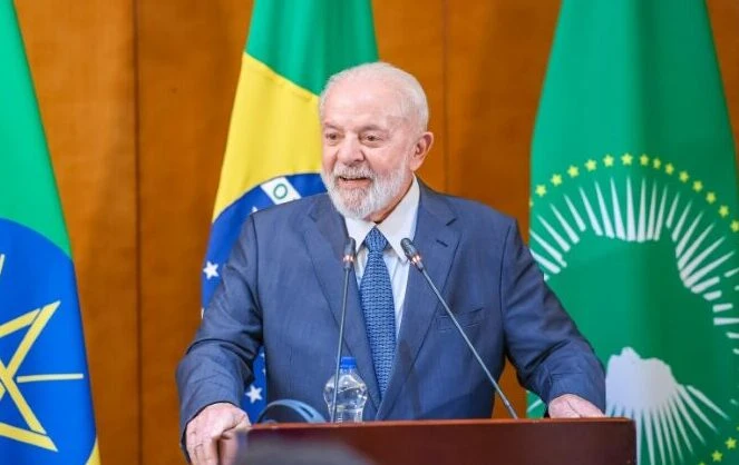 Lula reconduz 4 ministros e uma secretária do PT a conselho da Itaipu; remuneração é de R$ 34 mil