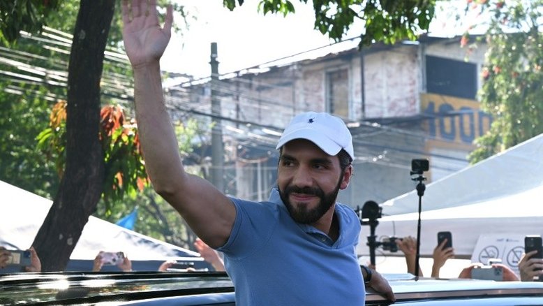 Cruzada de Bukele contra 'ideologia de gênero' ameaça aumentar intolerância em El Salvador