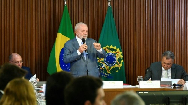 Lula anuncia medidas para reforma agrária em momento de pressão do MST