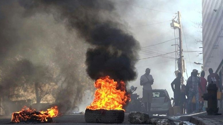 Fuga de detentos após ataque a prisão deixa uma dezena de mortos no Haiti