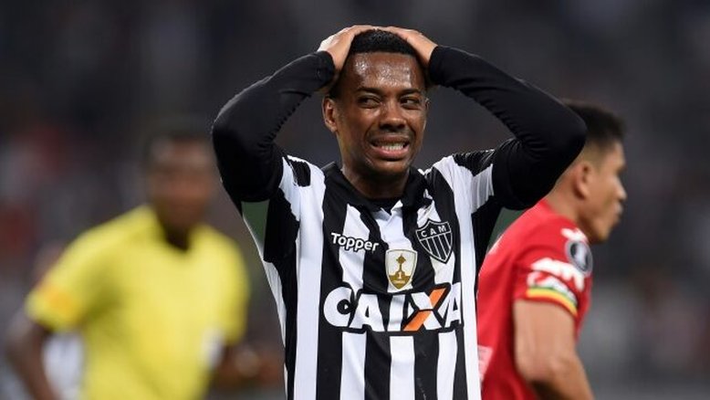 Robinho é preso para cumprir pena por condenação de estupro na Itália