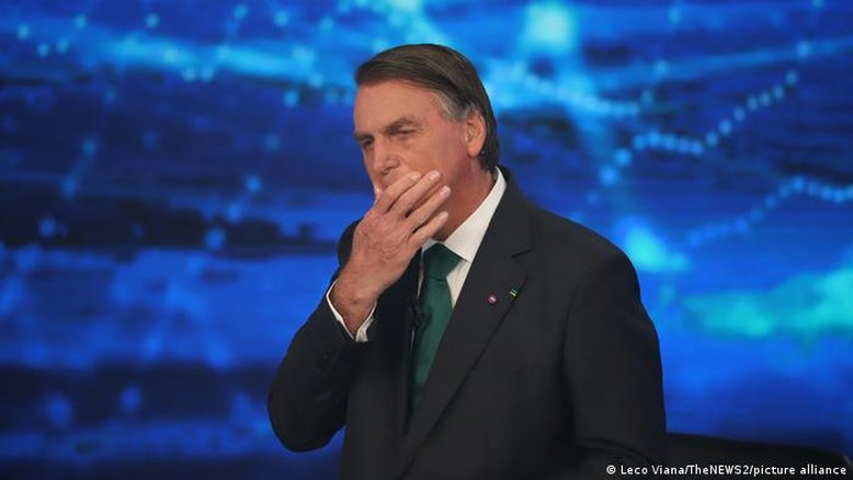 Bolsonaro se abrigou na embaixada da Hungria após ação da PF